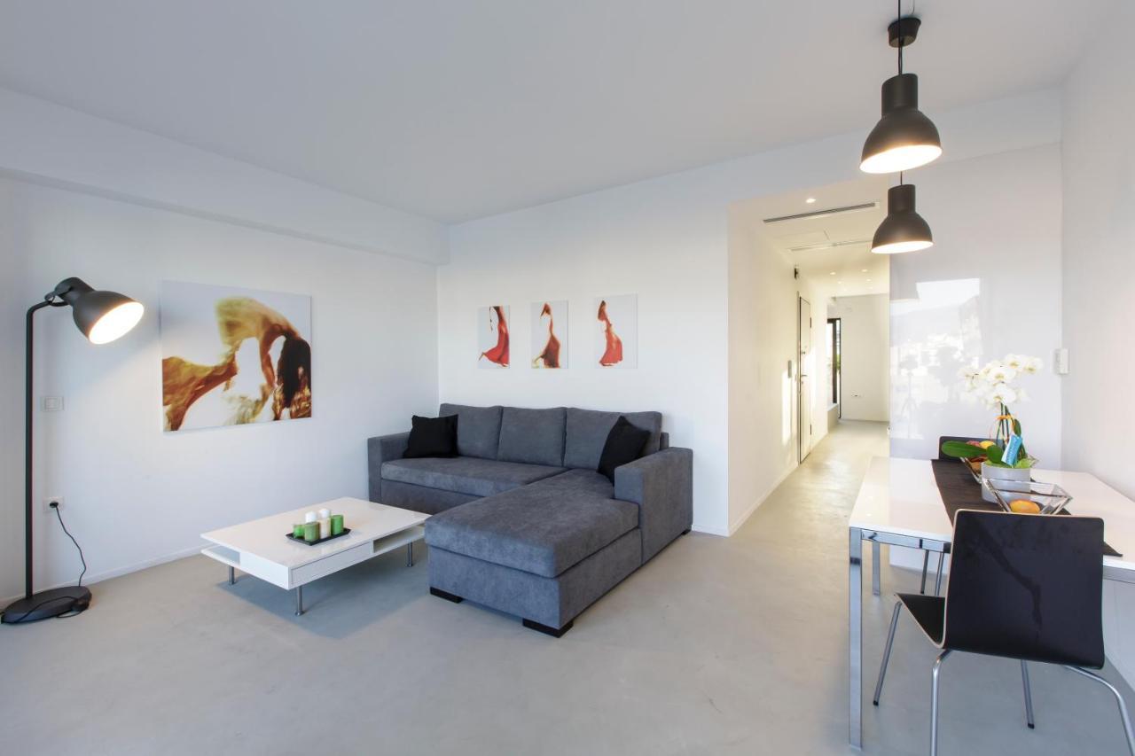 Apartament M N' F